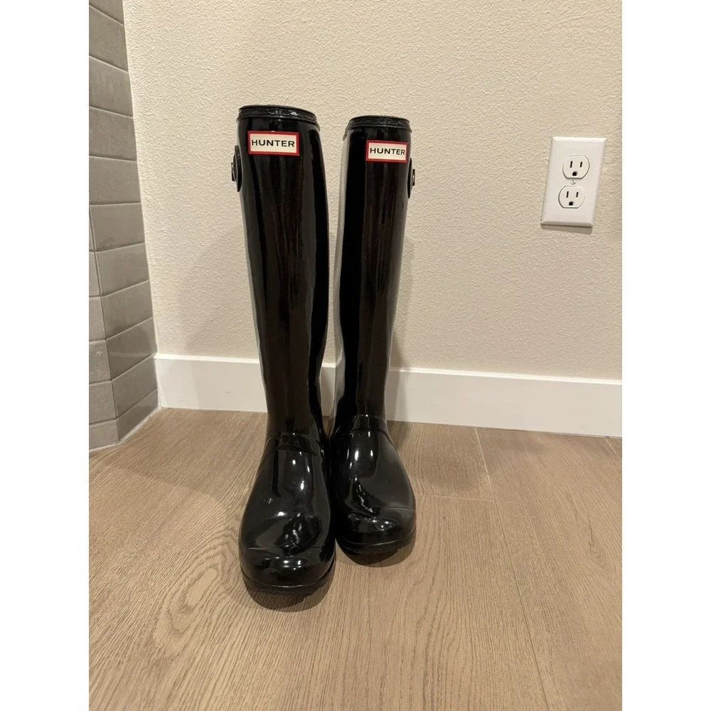 Hunter Refined Tall‎ Gloss Waterproof Rain Boot Black Size 8 Rubber Outdoor